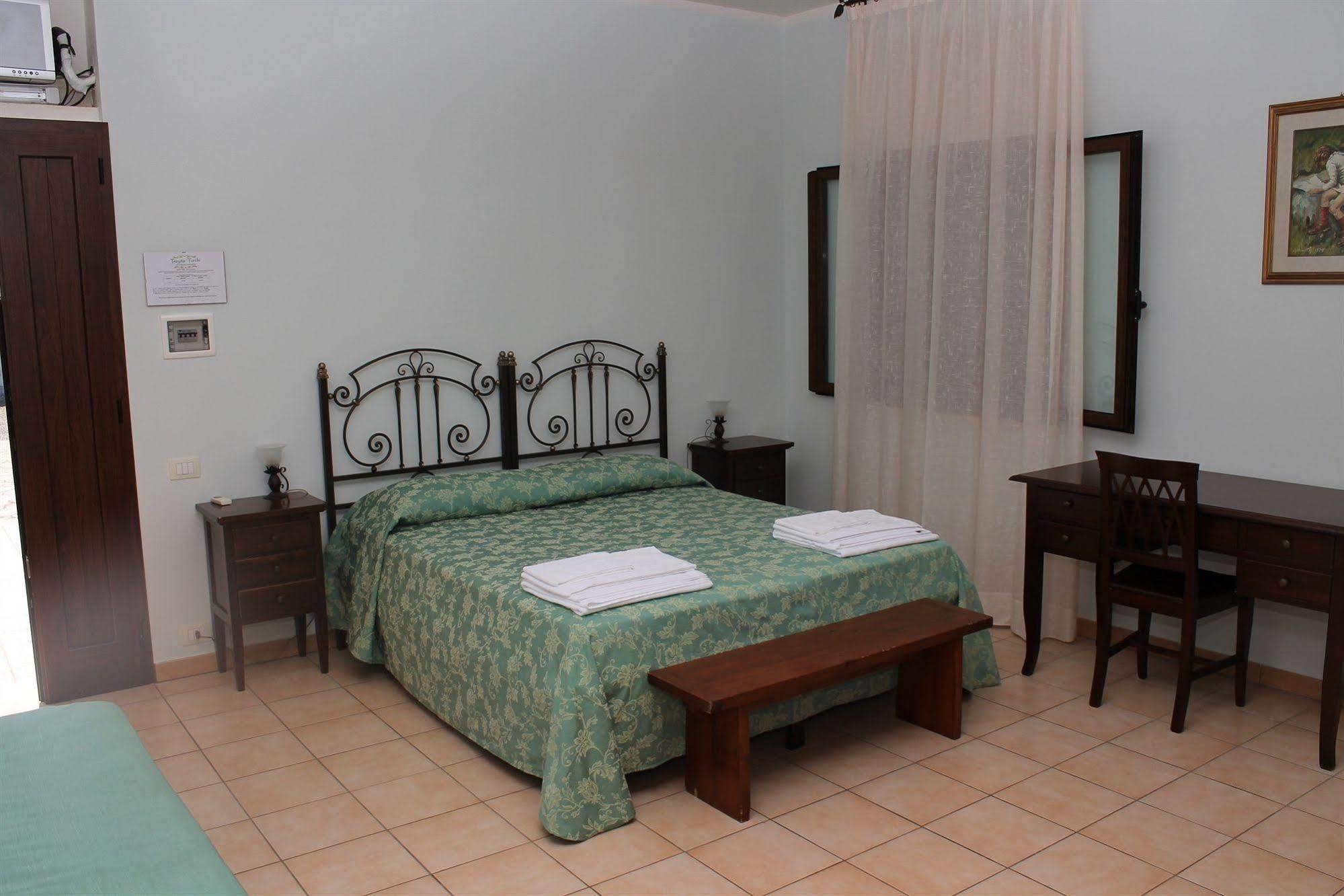 Tenuta Turchi Otranto Luaran gambar